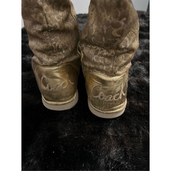 Coach Sz 9  9b Nikole Signature Shearling Boots logo - Picture 3 of 5
